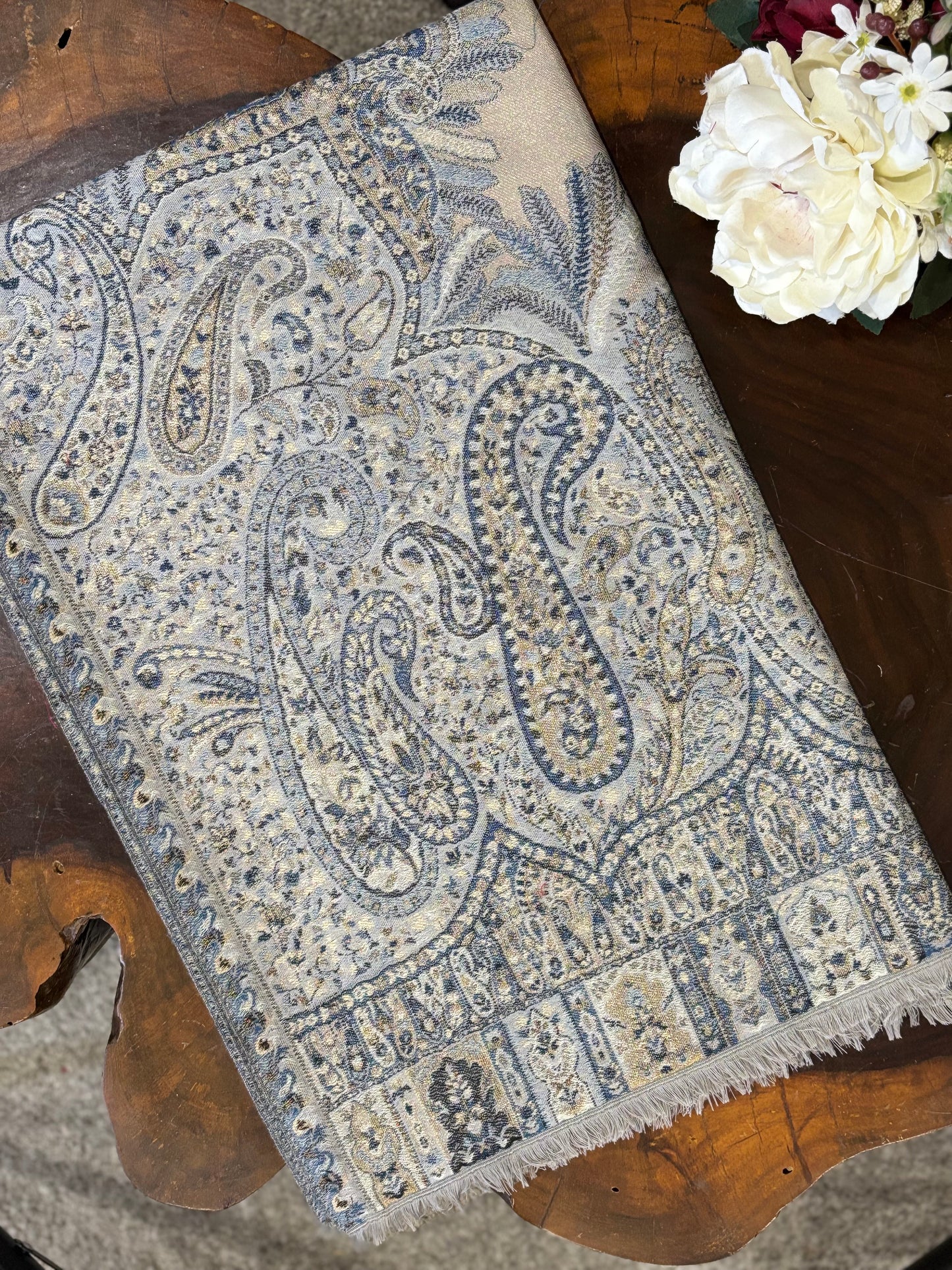 Grey Zari Woven Paisley Design Wool Shawl